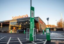 Sainsbury’s запускает собственный бренд зарядных устройств для электромобилей