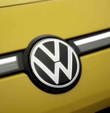 Каждый десятый автомобиль, продаваемый в Европе, произведен китайской маркой.